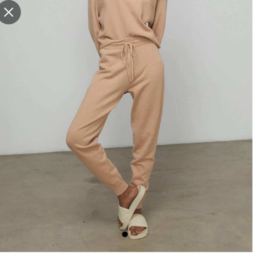 LUNYA Cozy Cotton Silk Jogger in Tranquil Tan sz Small $228